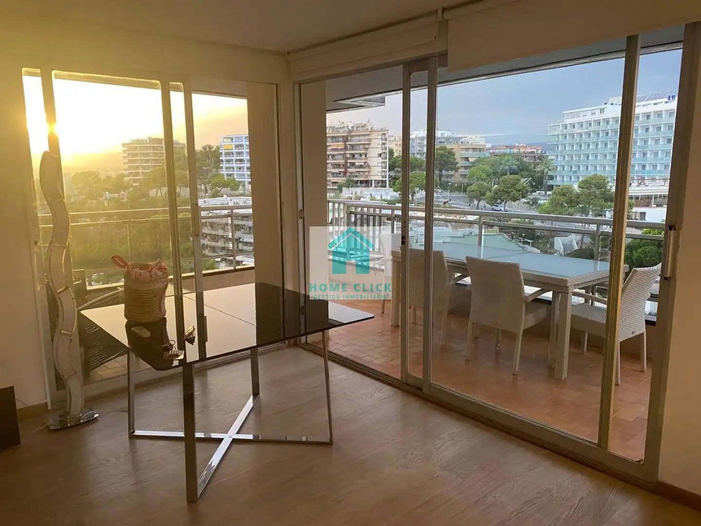 Apartment with terrace for sale in Mar i Camp - Platja dels Capellans, imagen 2