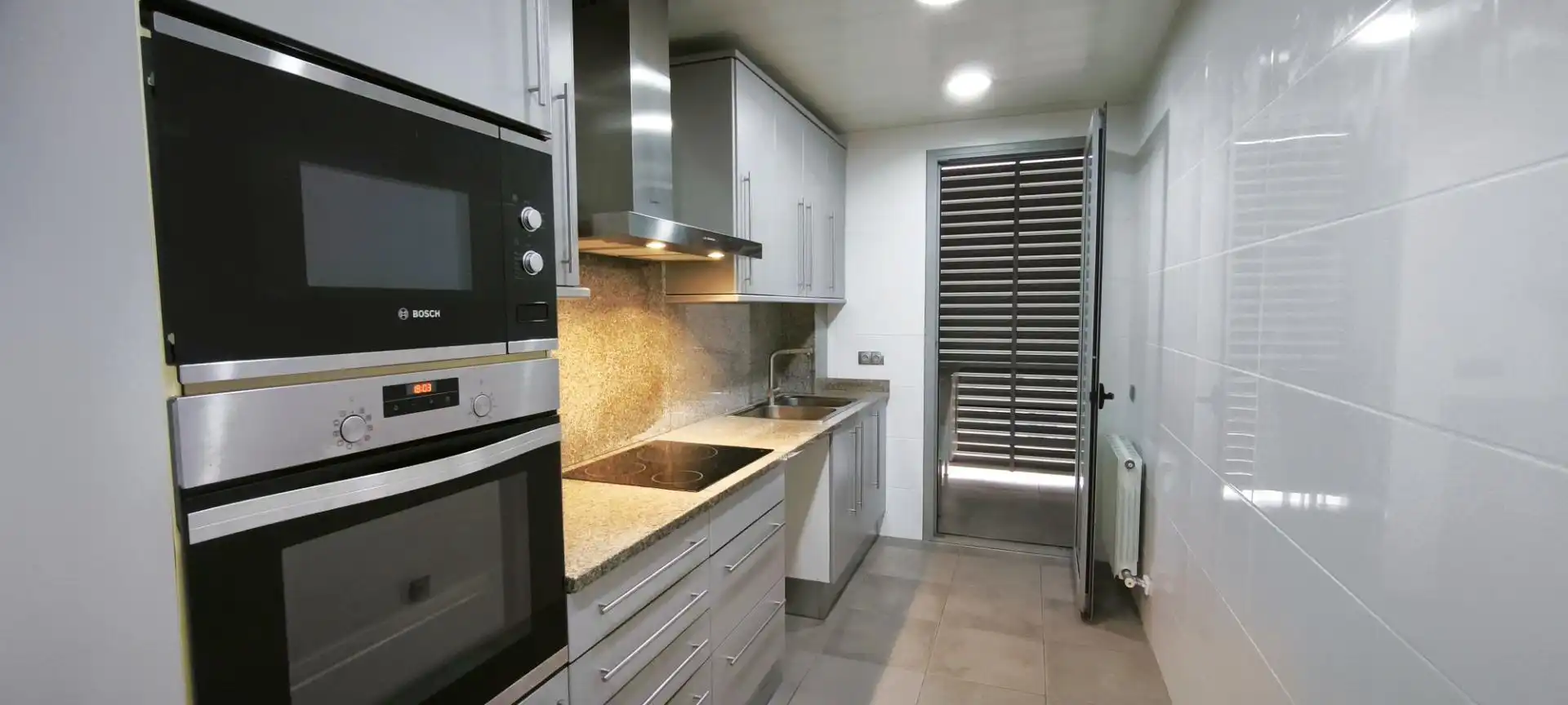 Kitchen of Flat for sale in Badalona  with Air Conditioner, Heating and Parquet flooring