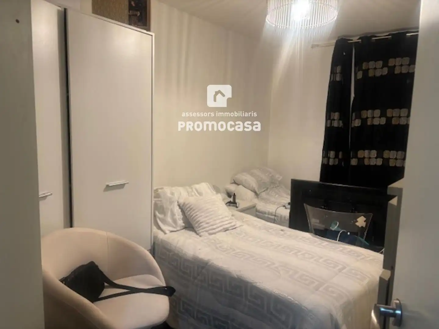 Schlafzimmer von Wohnung zum Verkauf in Badia del Vallès mit Klimaanlage, Heizung und Terrasse