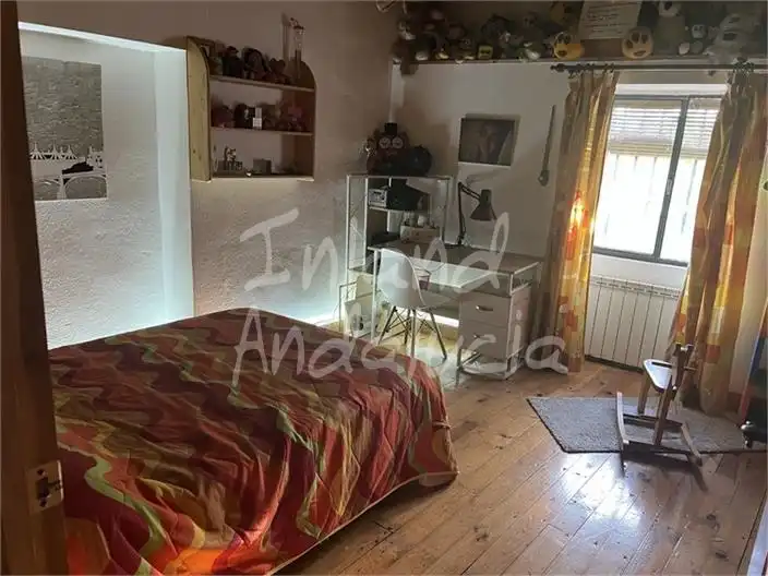Casa rústica amb piscina en venda a Alcalá la Real, imagen 13