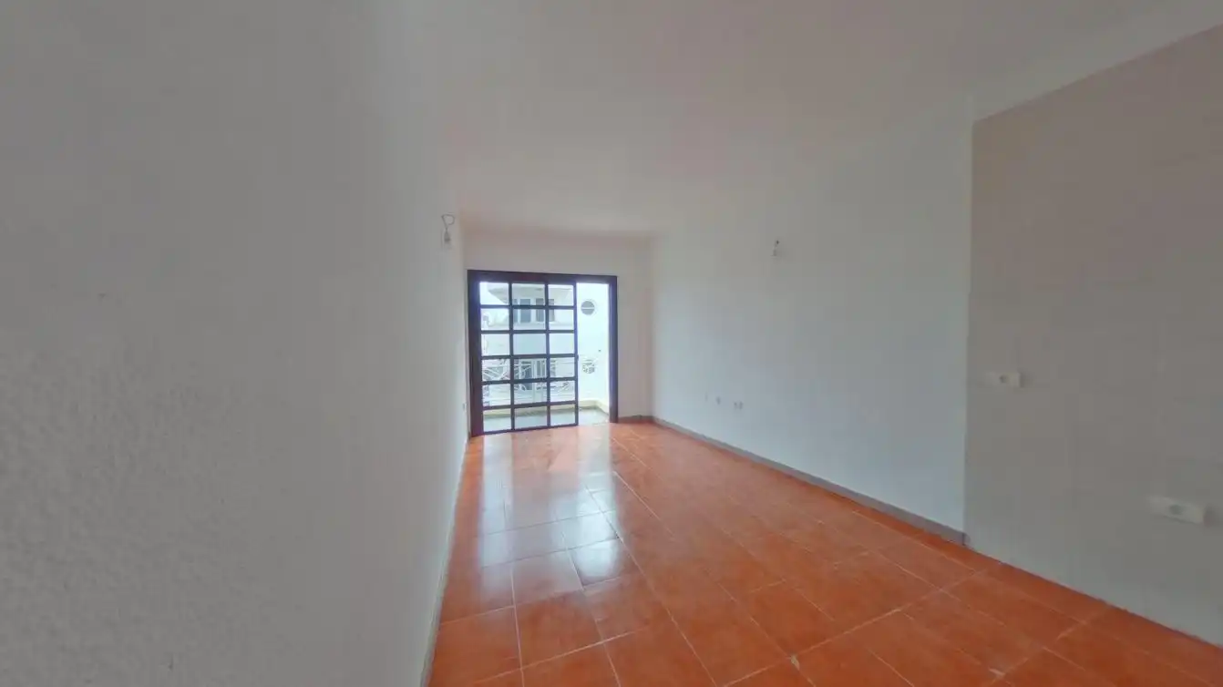 Apartments for sale in Arona