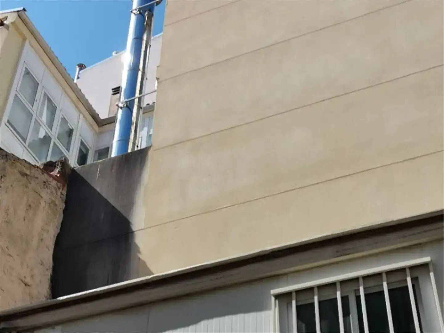 Vista exterior de Local en venda en A Coruña Capital  amb Moblat