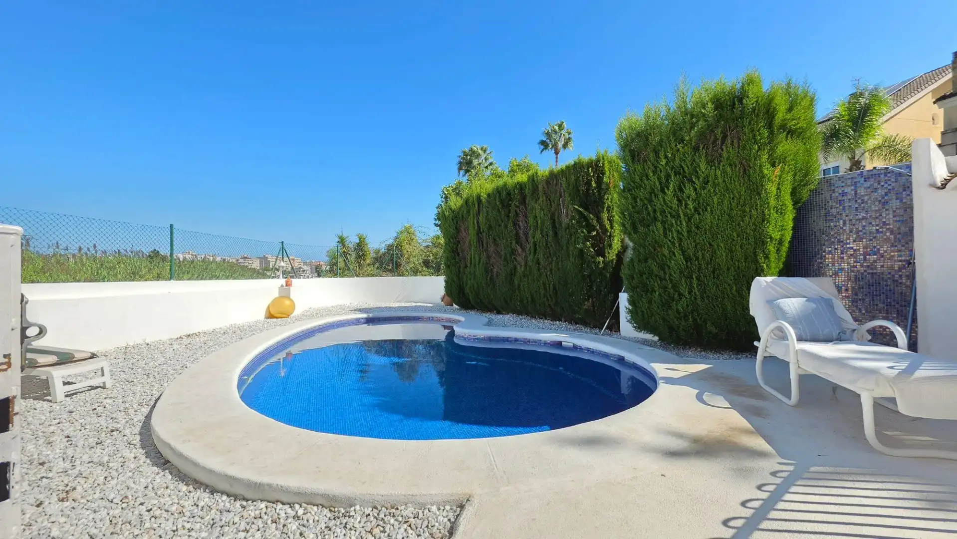 Piscina de Casa adosada en venta en Park Nord - Casona