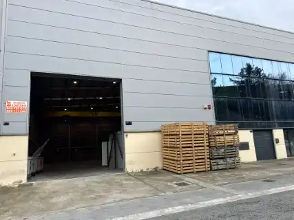 Vista exterior de Nave industrial de alquiler en Zestoa