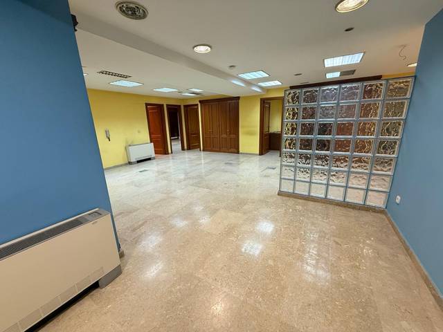Oficina en Alquiler en Rúa da República Arxentina en Centro - Areal