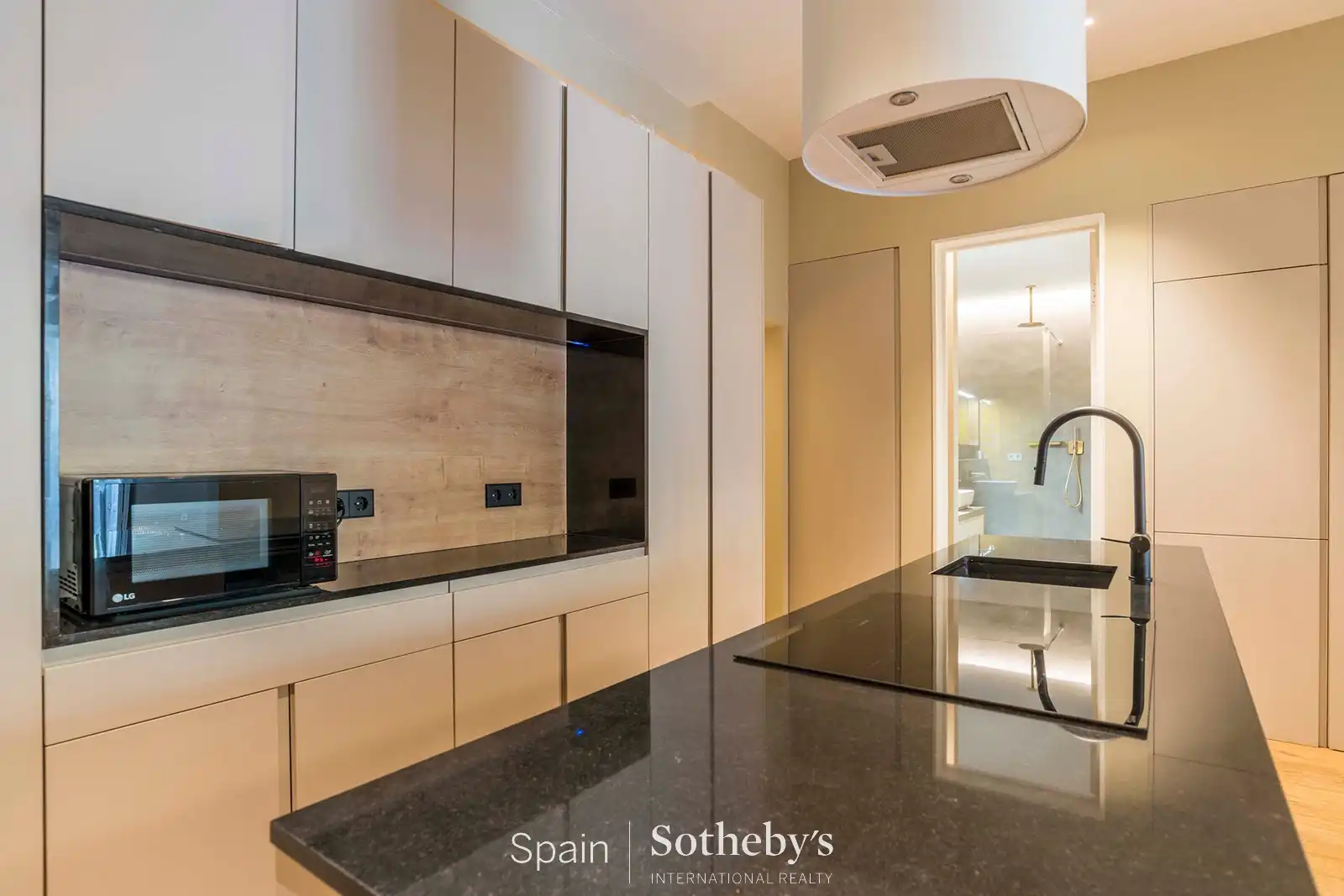 Apartments for sale in Calle de Lepanto, Palacio
