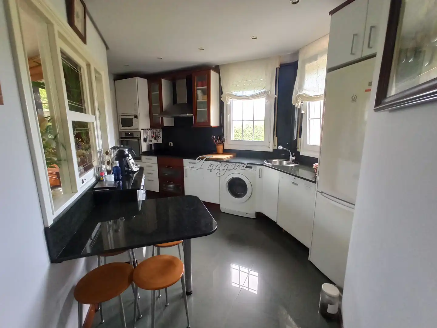 Cocina de Casa o chalet en venta en Getxo  con Calefacción, Jardín privado y Parquet