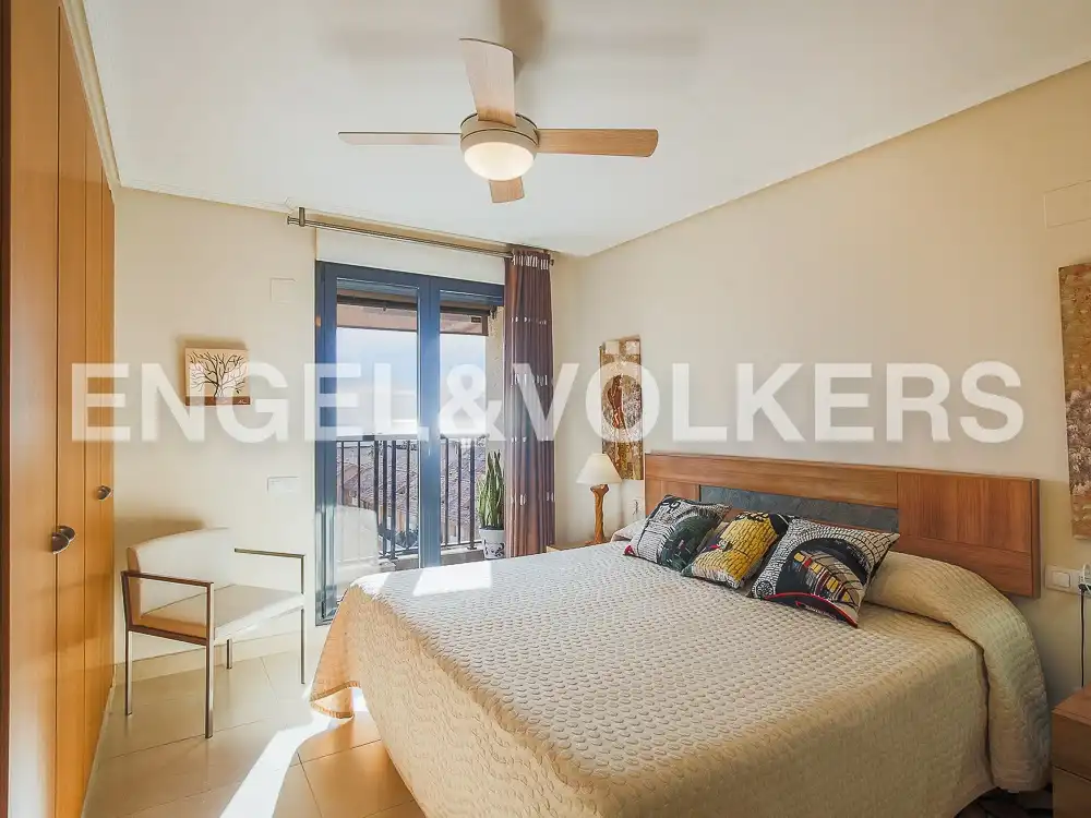 Habitación de Piso de alquiler en Alboraya con Aire acondicionado, Calefacción y Jardín privado
