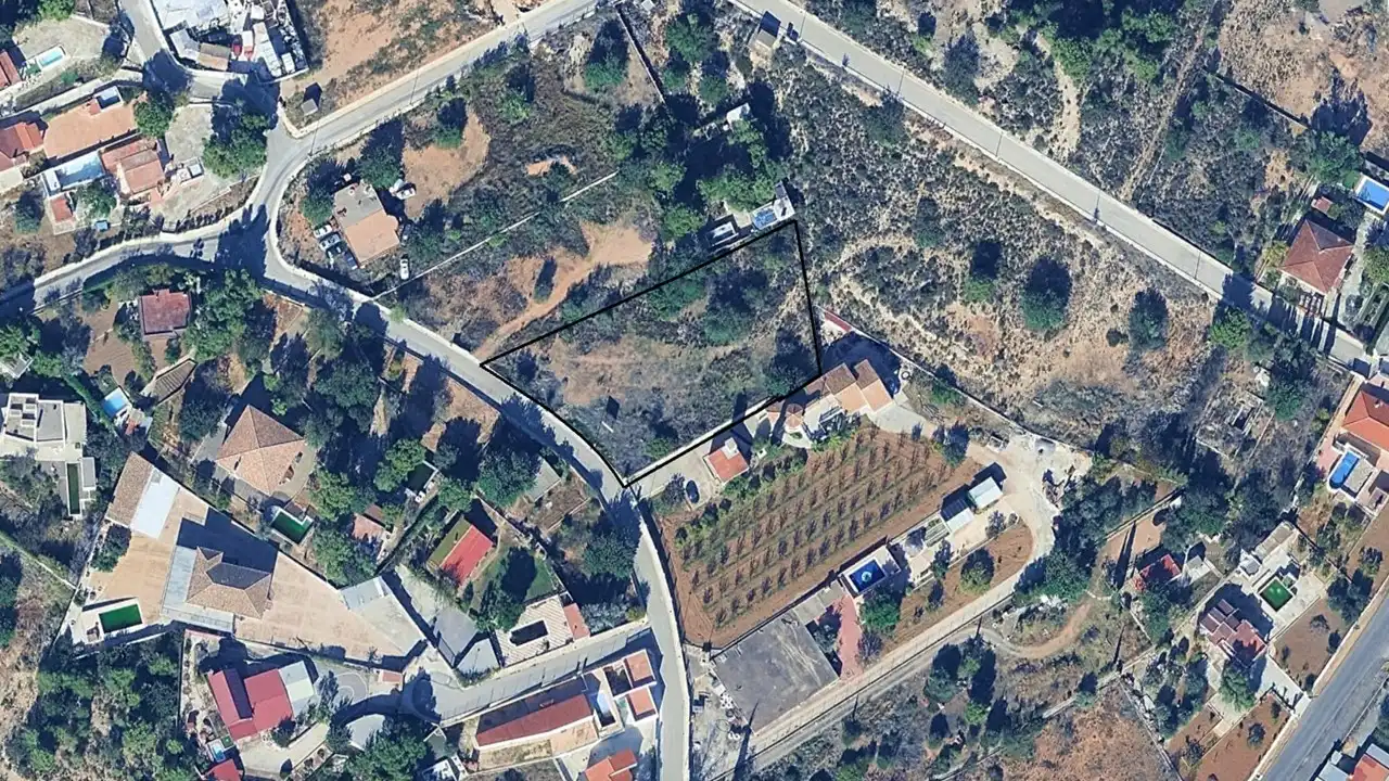 Terreno en venta en Cheste, Valencia