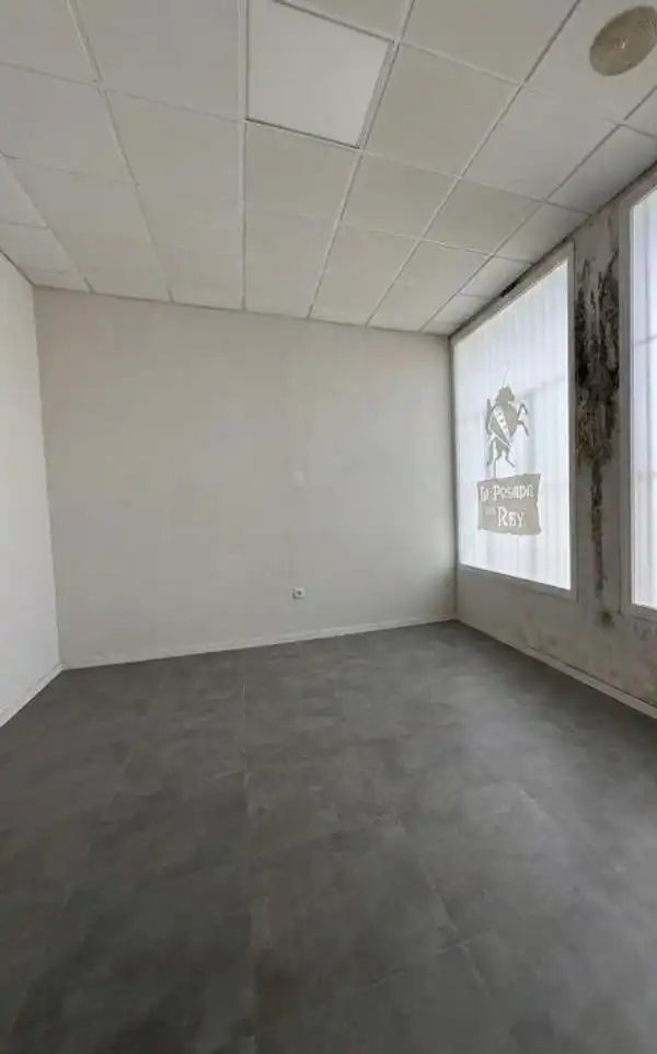 Local comercial en venta en Calle del Rey, imagen 7