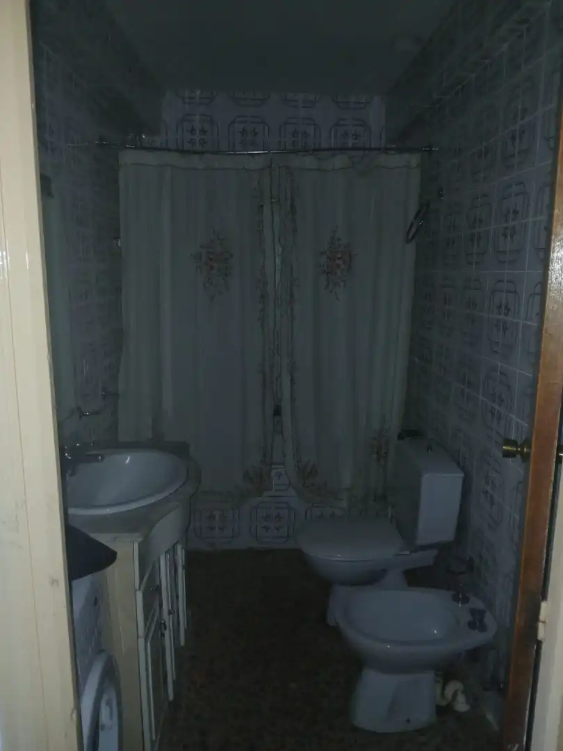 Badezimmer von Wohnung zum Verkauf in Valdelacasa