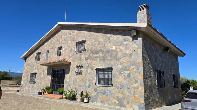 Casa-chalet en Venta en carretera de vinyols i els arcas a la salida del p en Vinyols i els Arcs