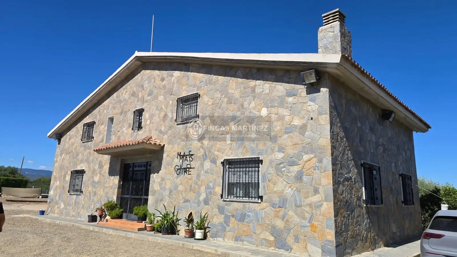 Casa amb terrassa en venda a carretera de vinyols i els arcas a la salida del pueblo termino de riudoms