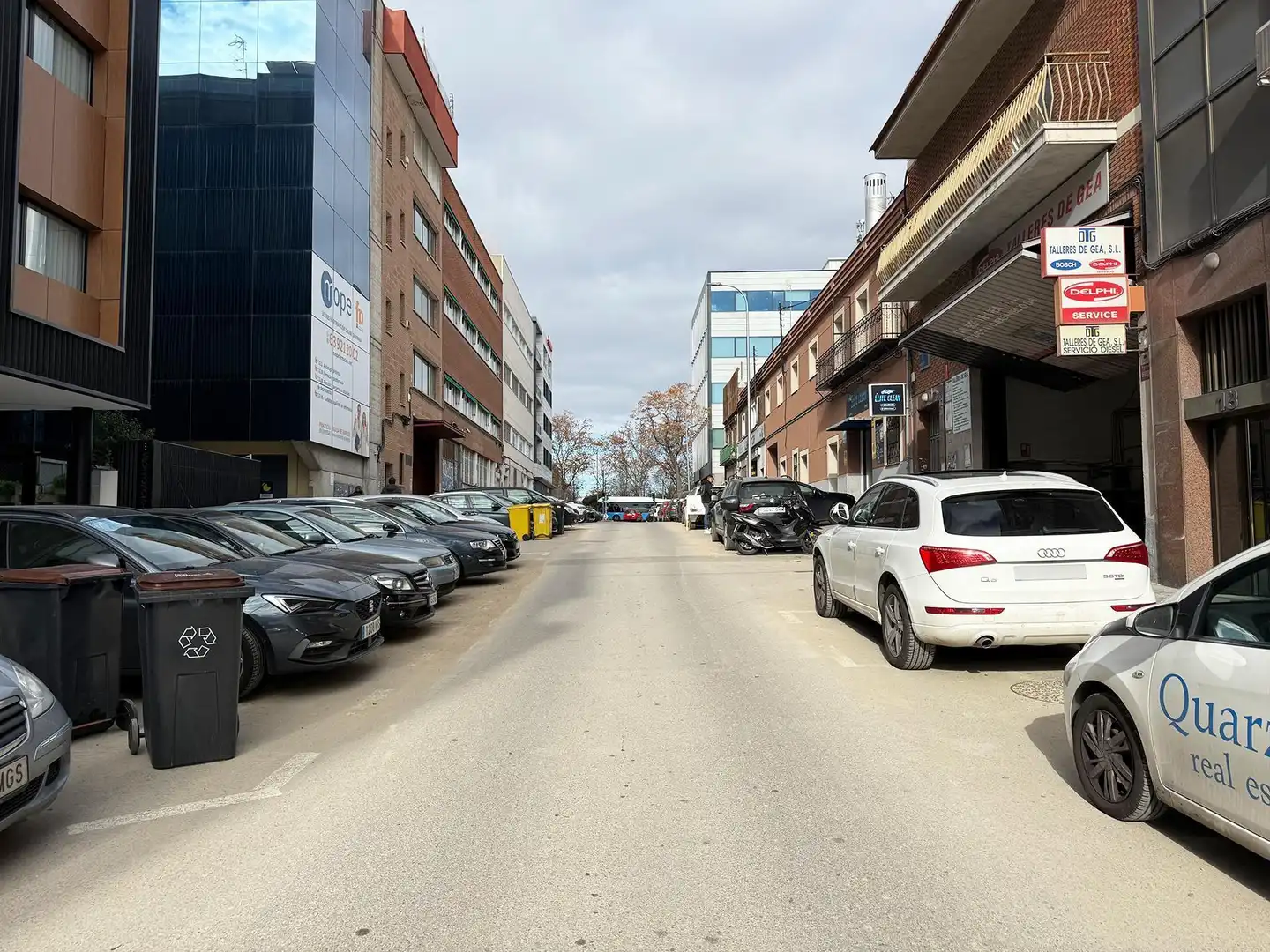 Parkplatz von Büro zum Verkauf in Madrid