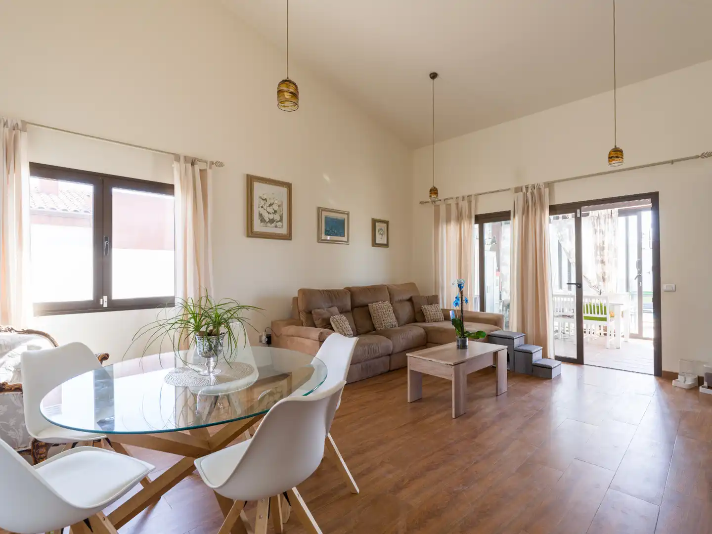 Living room of Houses for sale in Antigua  with Air Conditioner, Private garden and Terrace