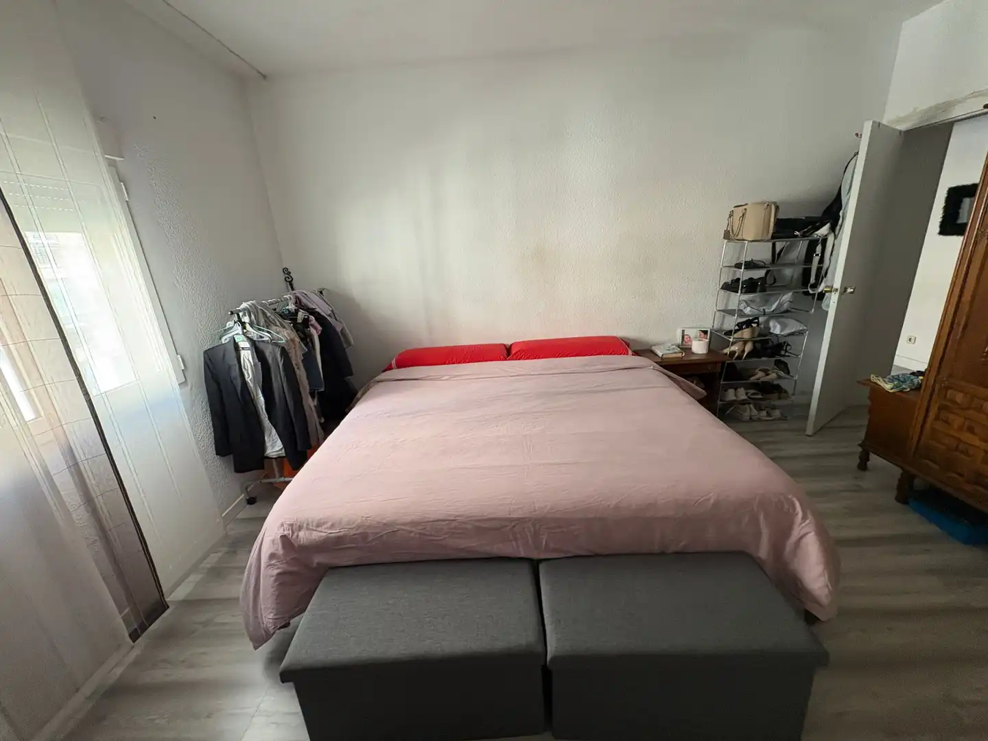 Bedroom of Flat for sale in Toledo  with Air Conditioner, Oven and Washing machine