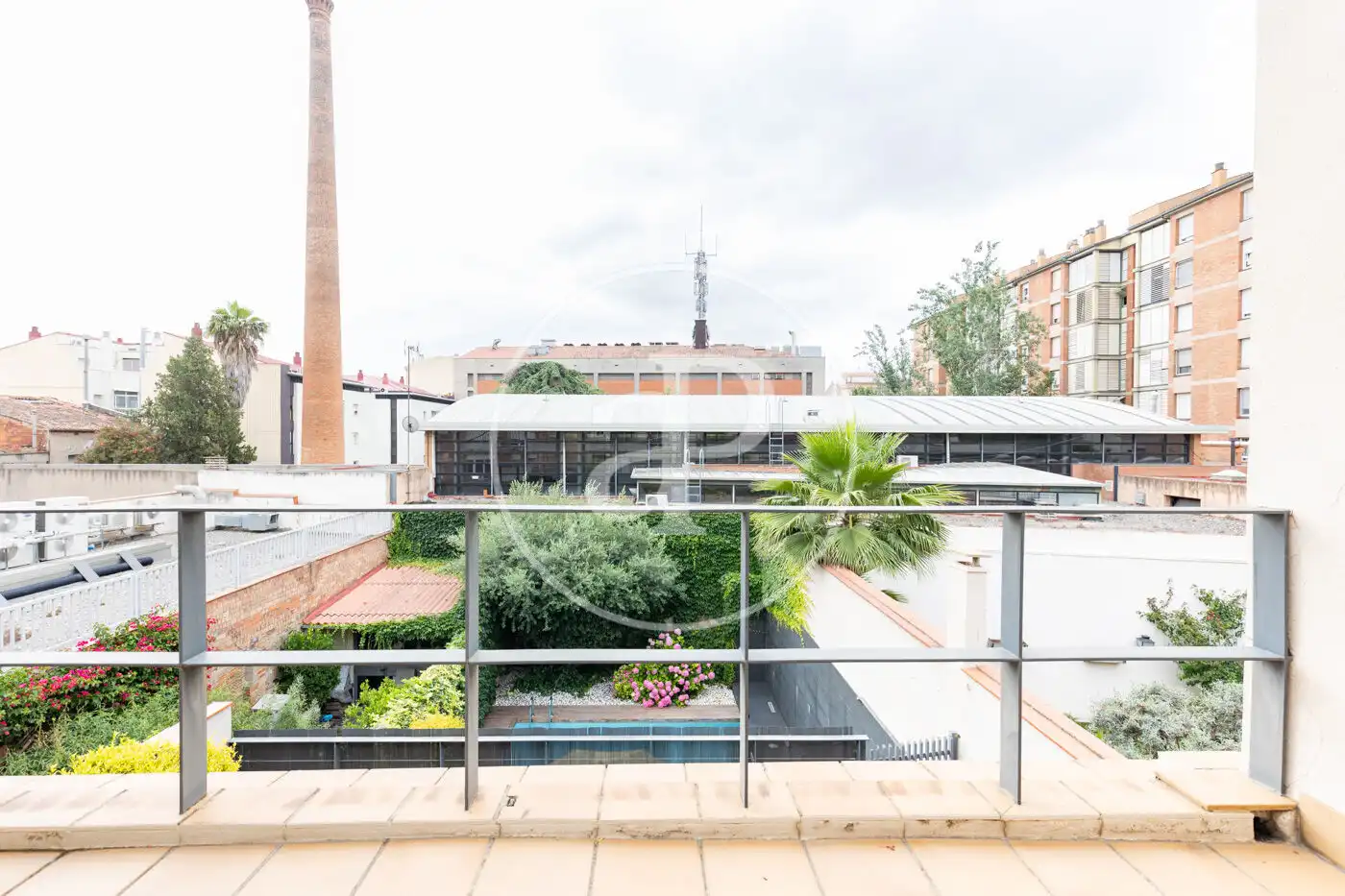Terrassa de Casa adosada en venda en Sabadell amb Aire condicionat, Calefacció i Jardí privat