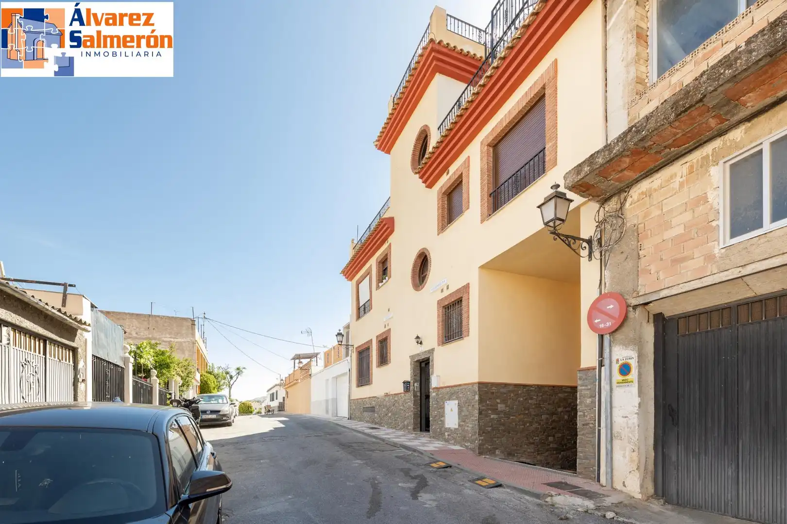 Vista exterior de Apartament en venda en La Zubia amb Aire condicionat i Moblat