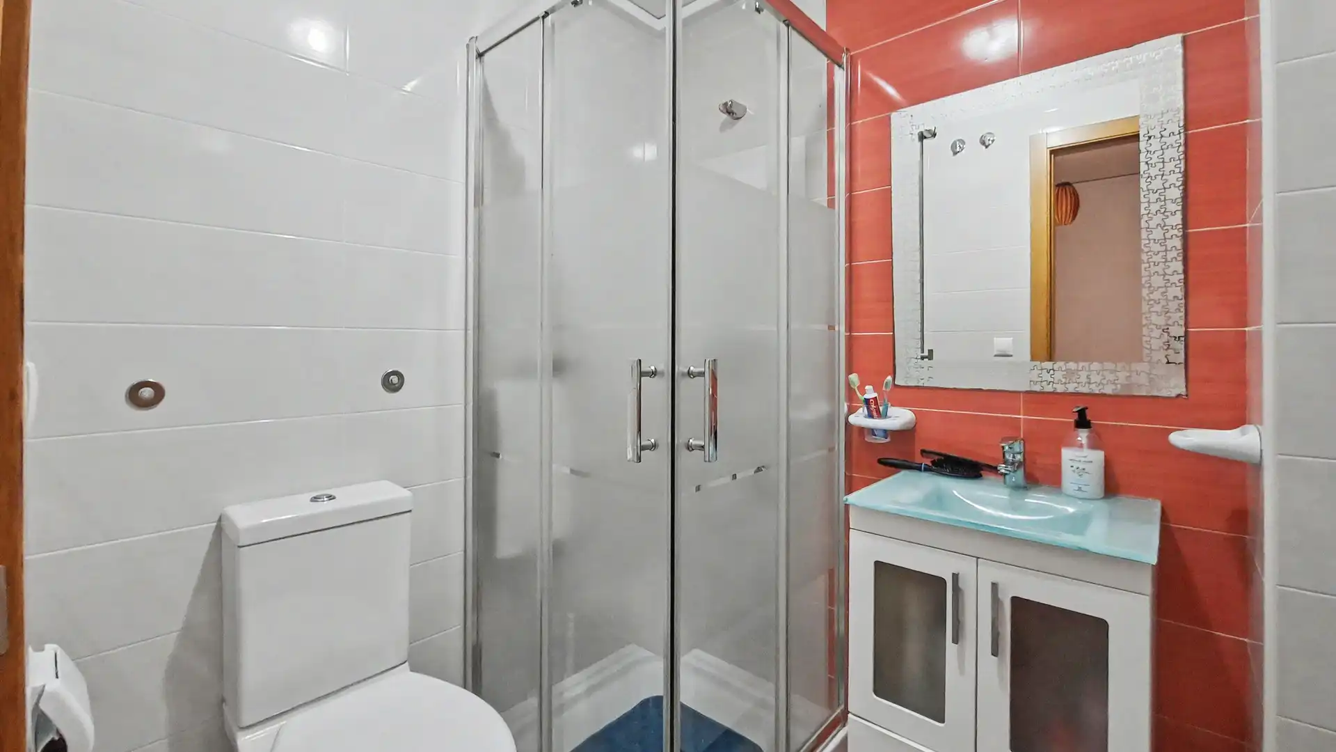 Baño de Piso en venta en Dénia con Aire acondicionado, Calefacción y Terraza