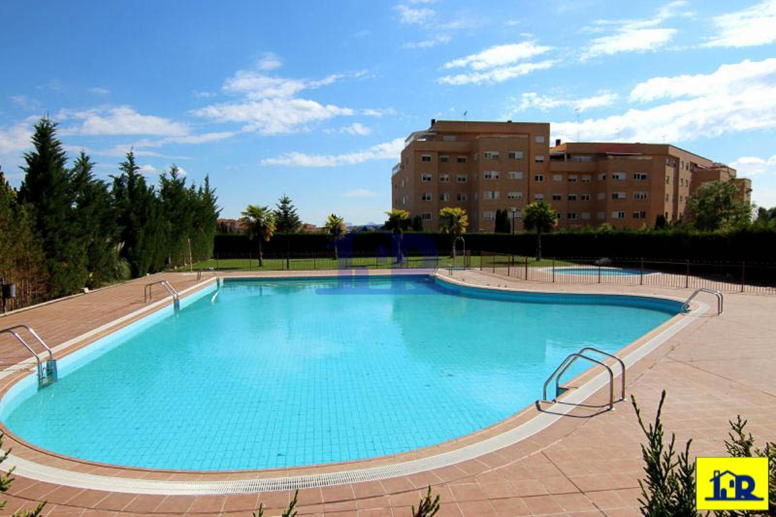 Swimming pool of Flat for sale in Cuenca Capital  with Heating, Storage room and Swimming Pool