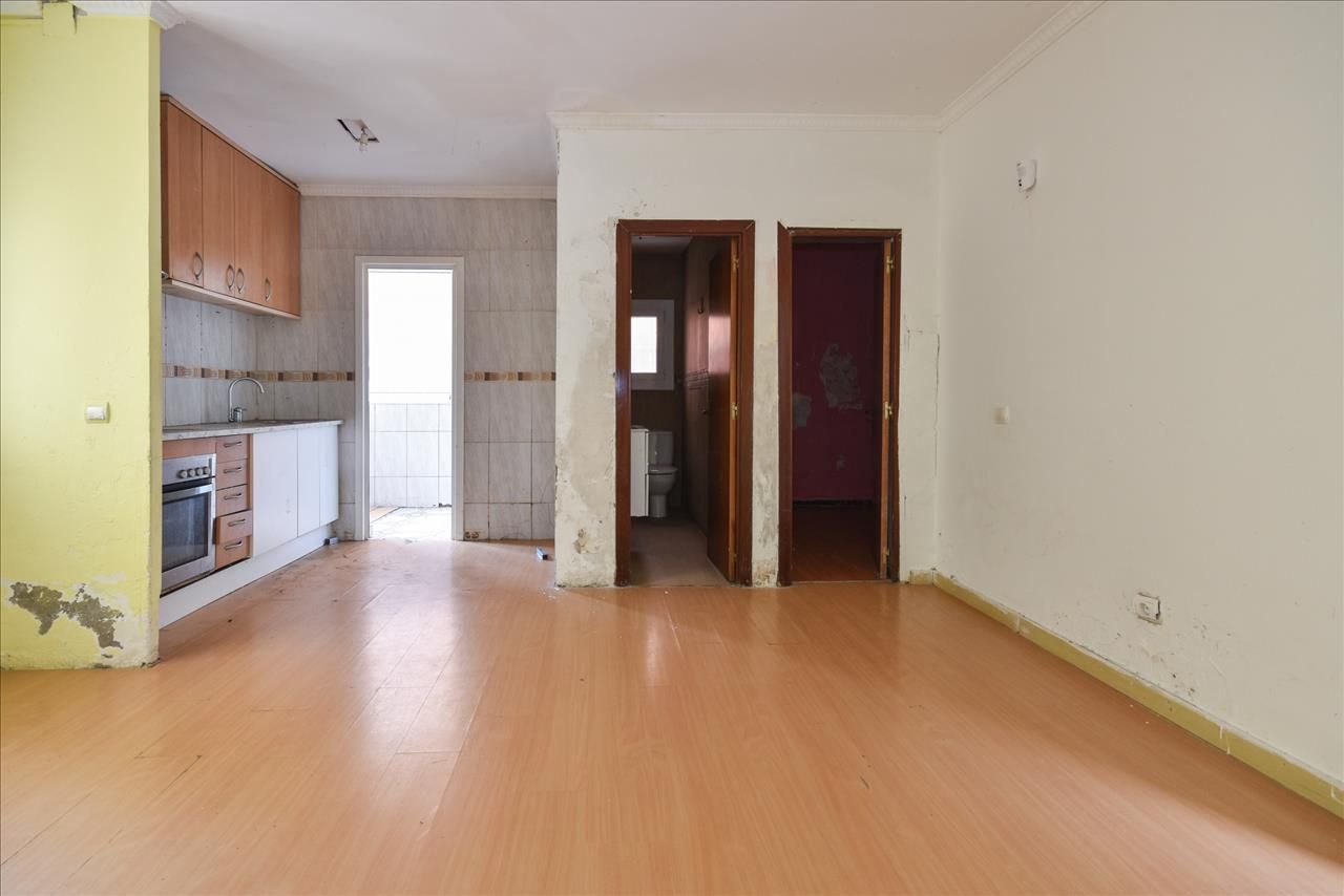 Piso en venta en  Barcelona Capital con Terraza