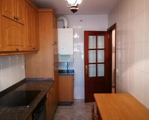 Kitchen of Flat to rent in Santiago de Compostela 