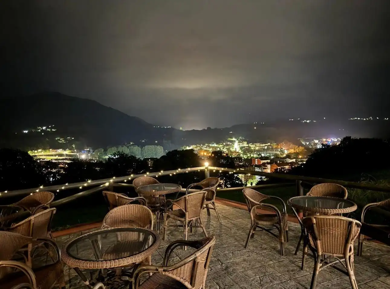 Terraza de Edificio en venta en Parres, Asturias
