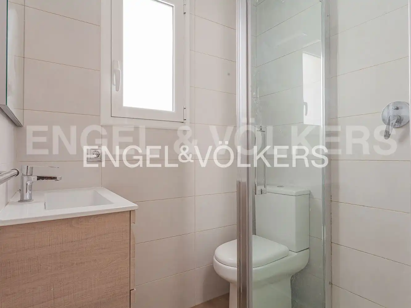 Baño de Piso en venta en Gràcia