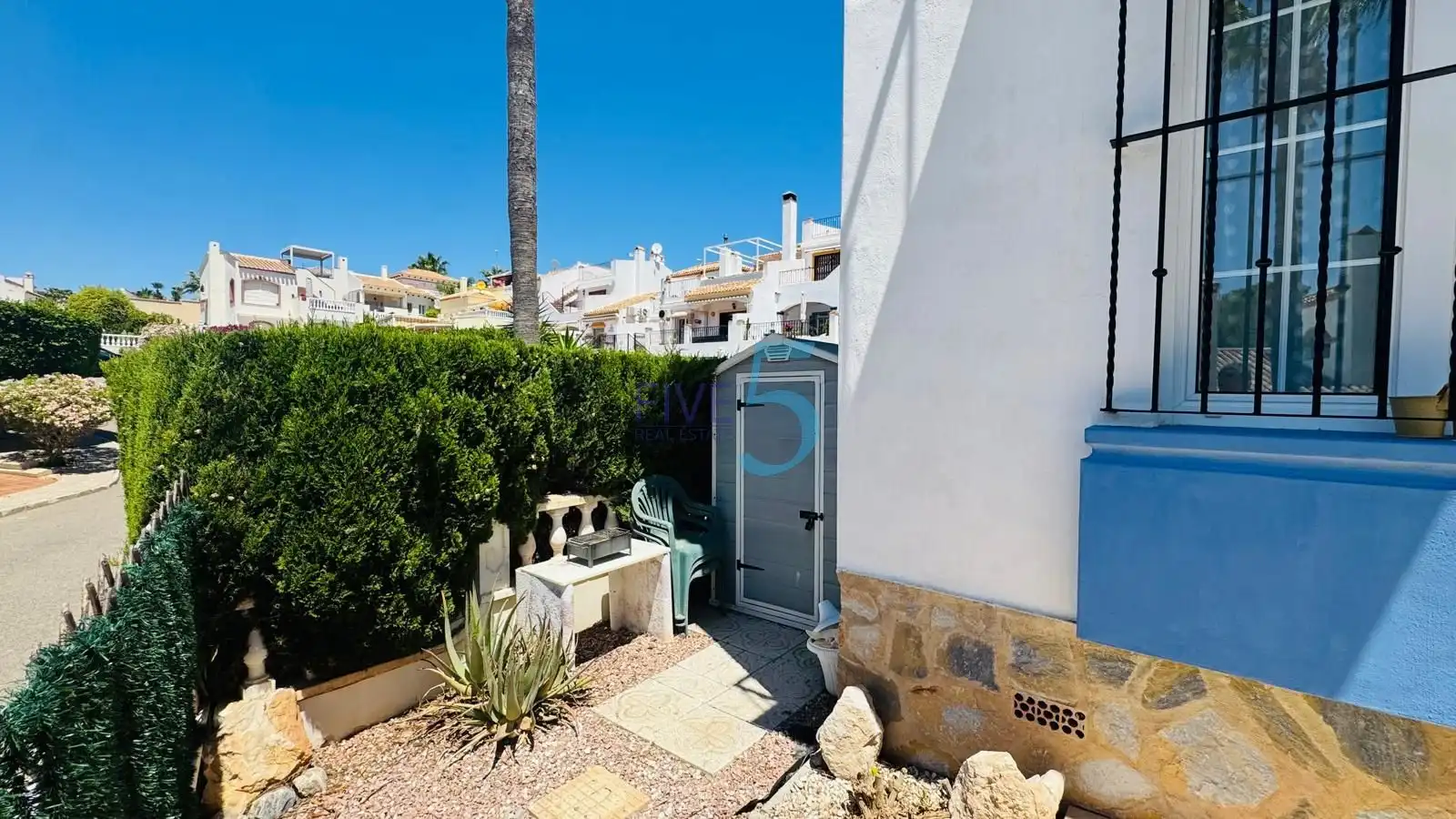 Außenansicht von Wohnung zum Verkauf in Orihuela mit Klimaanlage, Terrasse und Schwimmbad