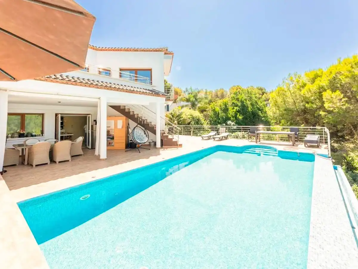 Piscina de Casa o chalet en venta en Altea con Aire acondicionado, Calefacción y Jardín privado