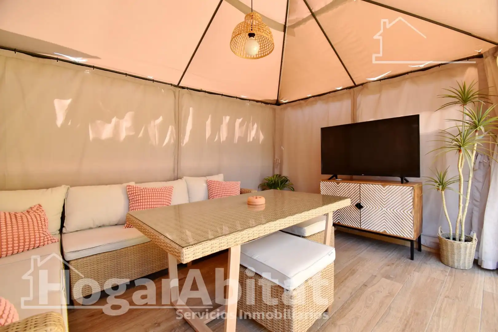 Terraza de Piso en venta en Bellreguard con Aire acondicionado, Calefacción y Jardín privado