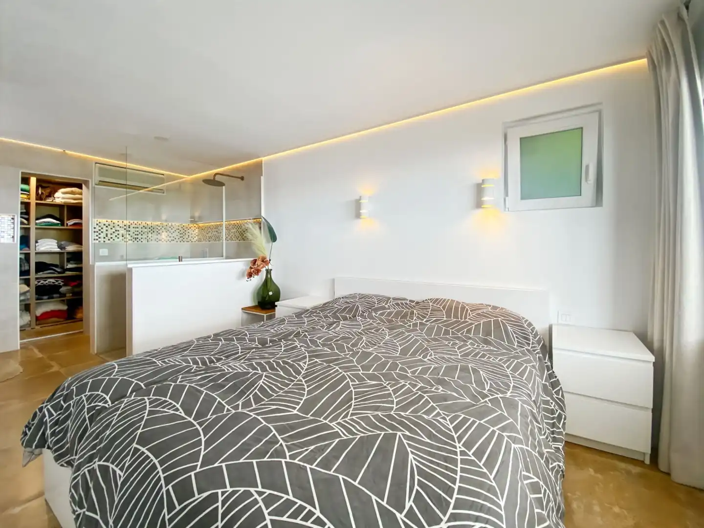 Dormitori de Casa o xalet en venda en Roses amb Aire condicionat, Calefacció i Terrassa