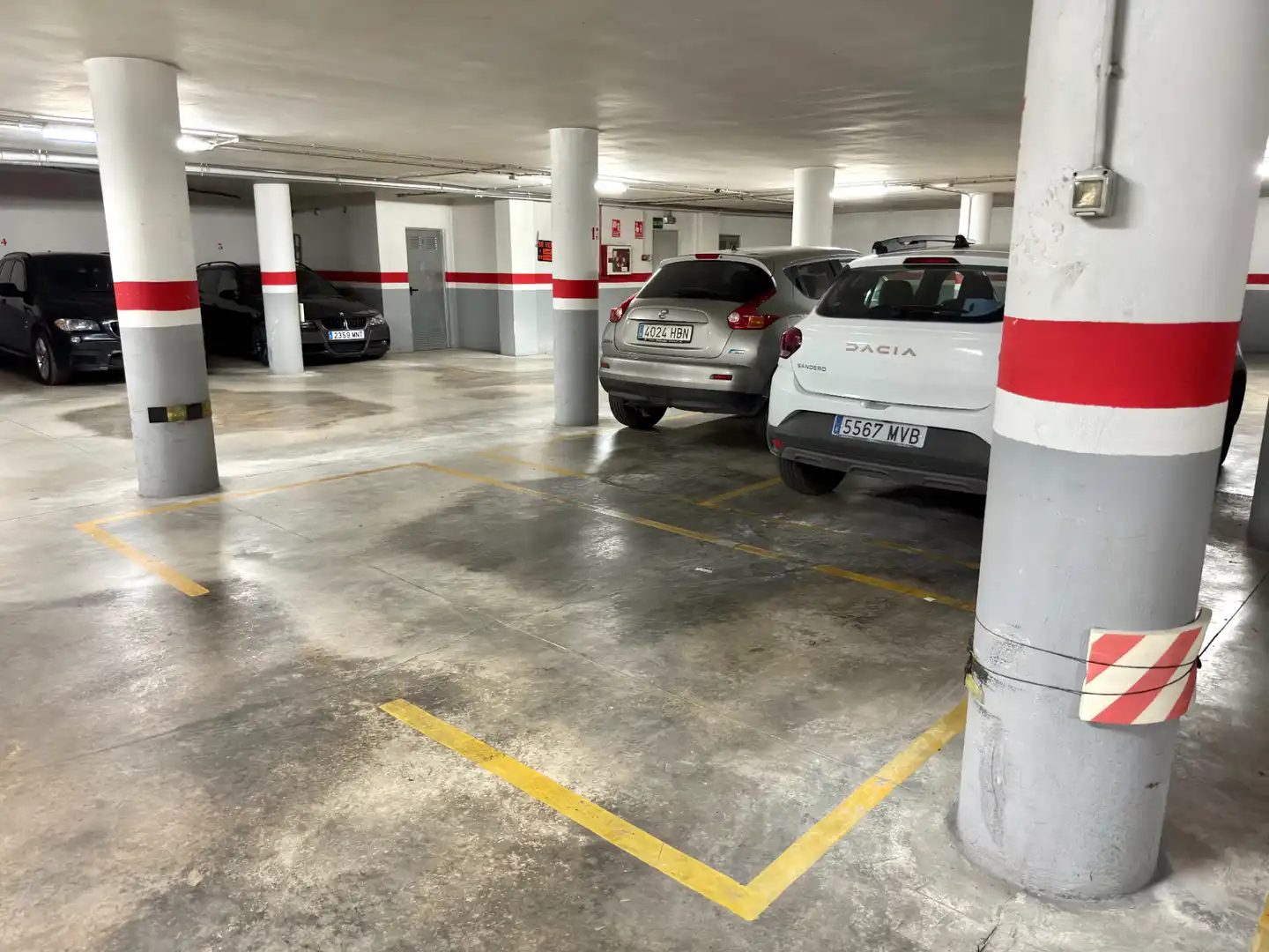 Parkplatz von Wohnung zum Verkauf in Vilamarxant mit Klimaanlage und Balkon