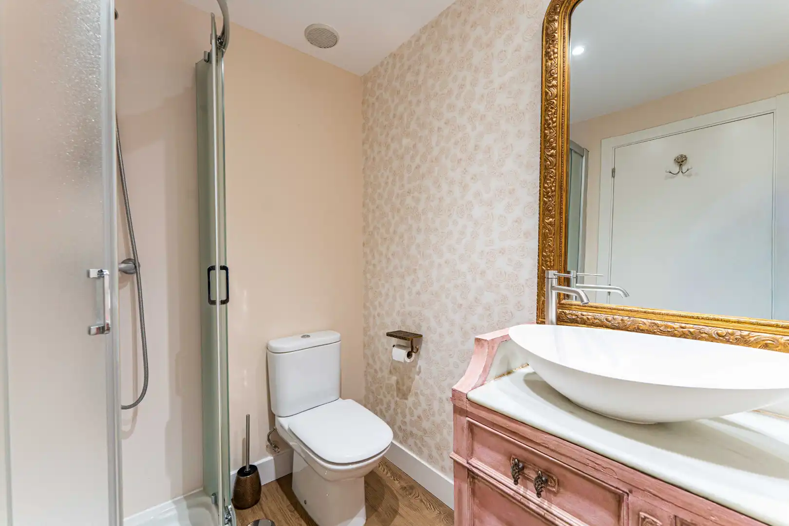Bathroom of Ground floor for sale in Arroyomolinos (Madrid)  with Air Conditioner, Heating and Private garden
