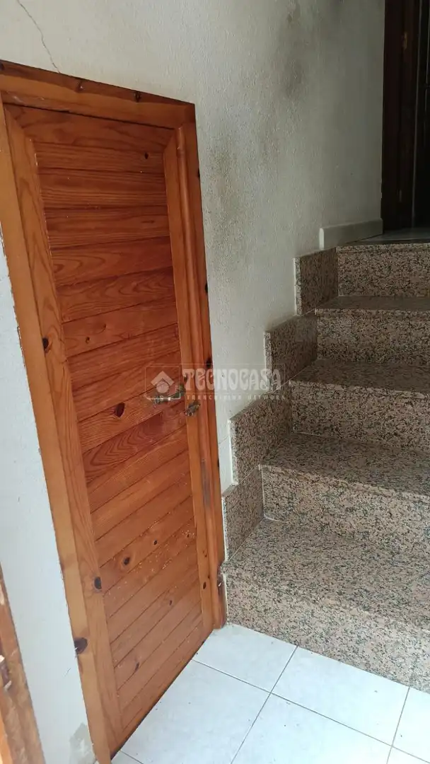 Houses for sale in Murias de Paredes