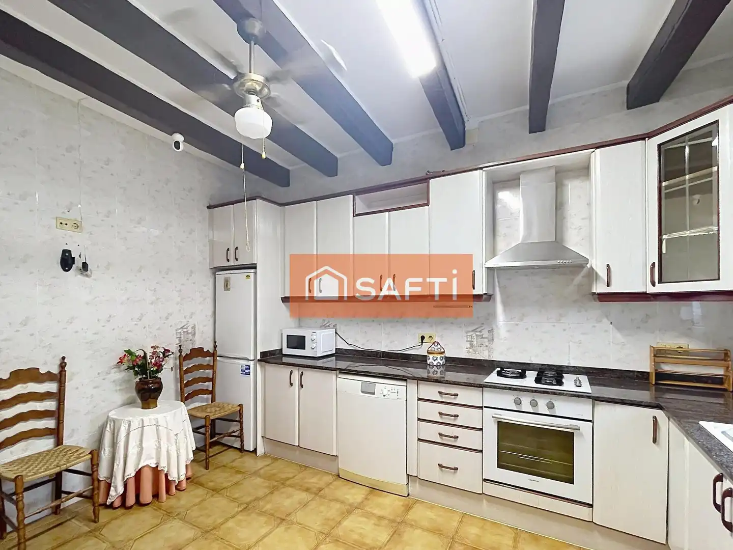 Casa aparellada en venda a La Ràpita, imagen 3