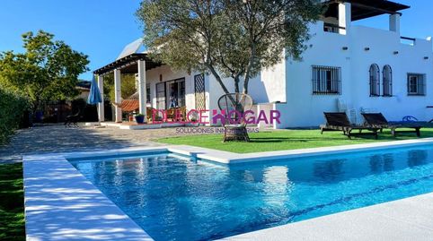 ESPECTACULAR CASA EN LOS LLANOS ESTEPONA