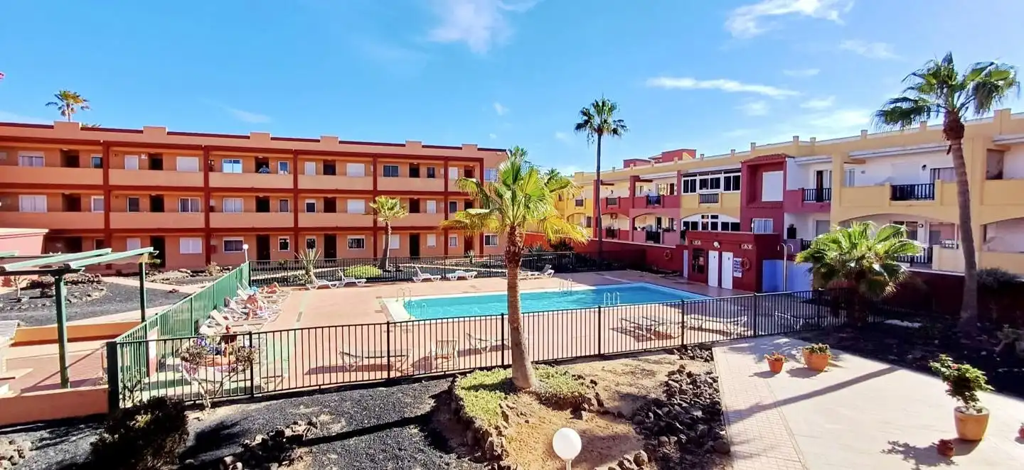 Flat for rent in Calle los Pedruscos, Parque Holandés