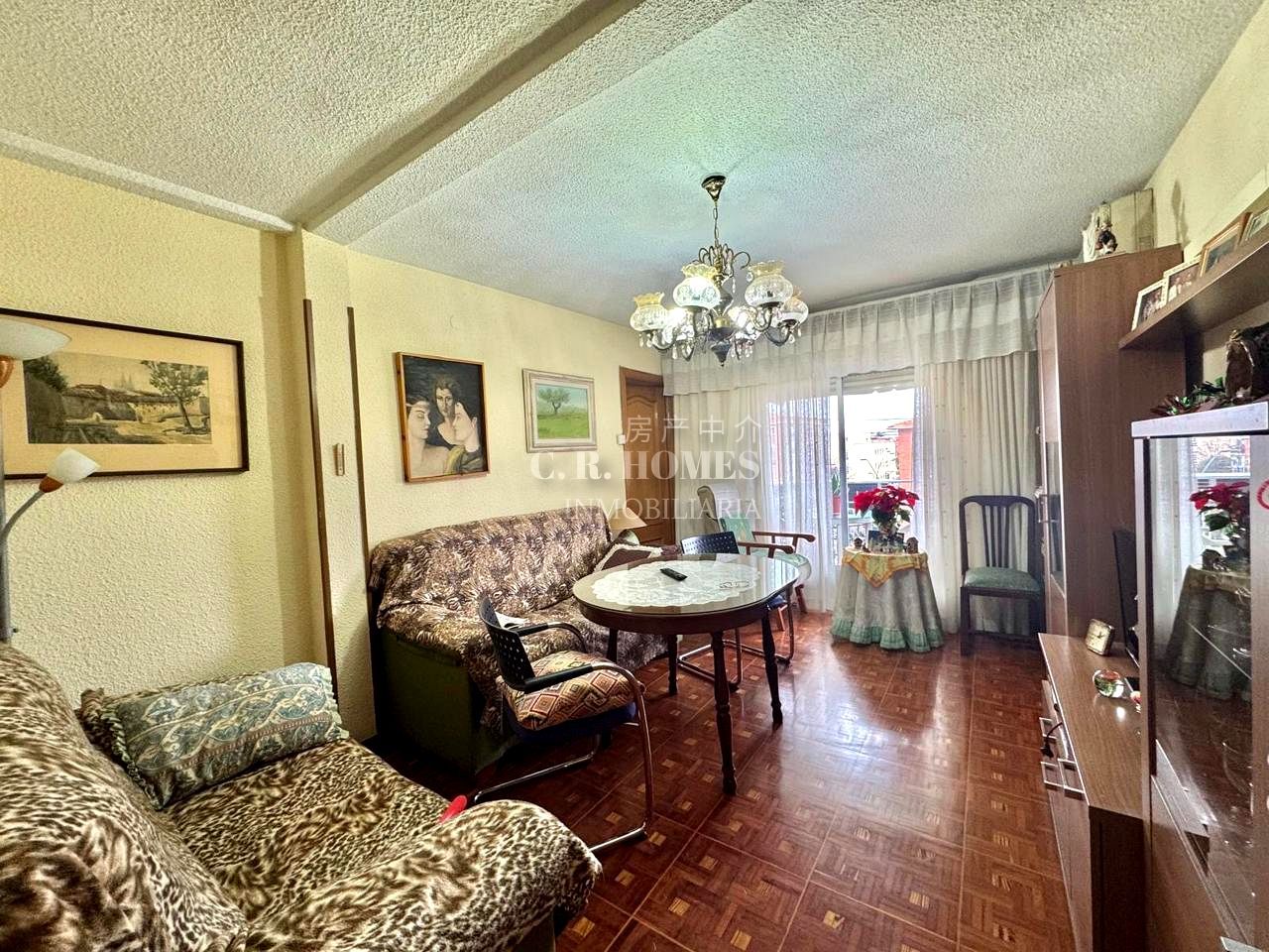 Living room of Flat for sale in Getafe  with Air Conditioner, Heating and Parquet flooring