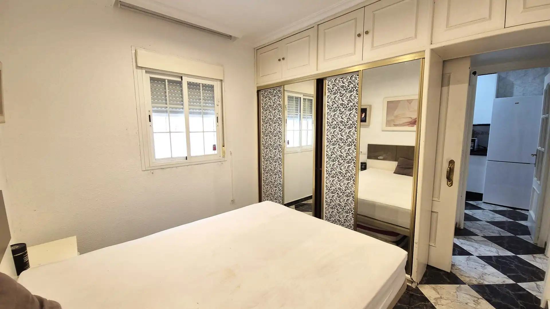 Habitación de Piso en venta en Badajoz con Aire acondicionado, Calefacción y Amueblado