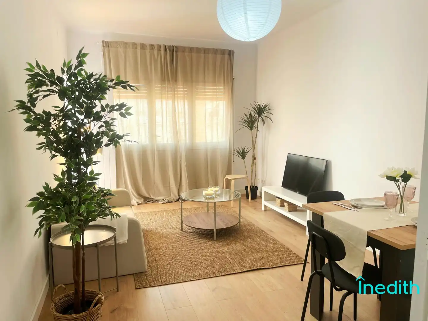 Sala de estar de Piso en venta en El Prat de Llobregat con Calefacción, Parquet y Terraza