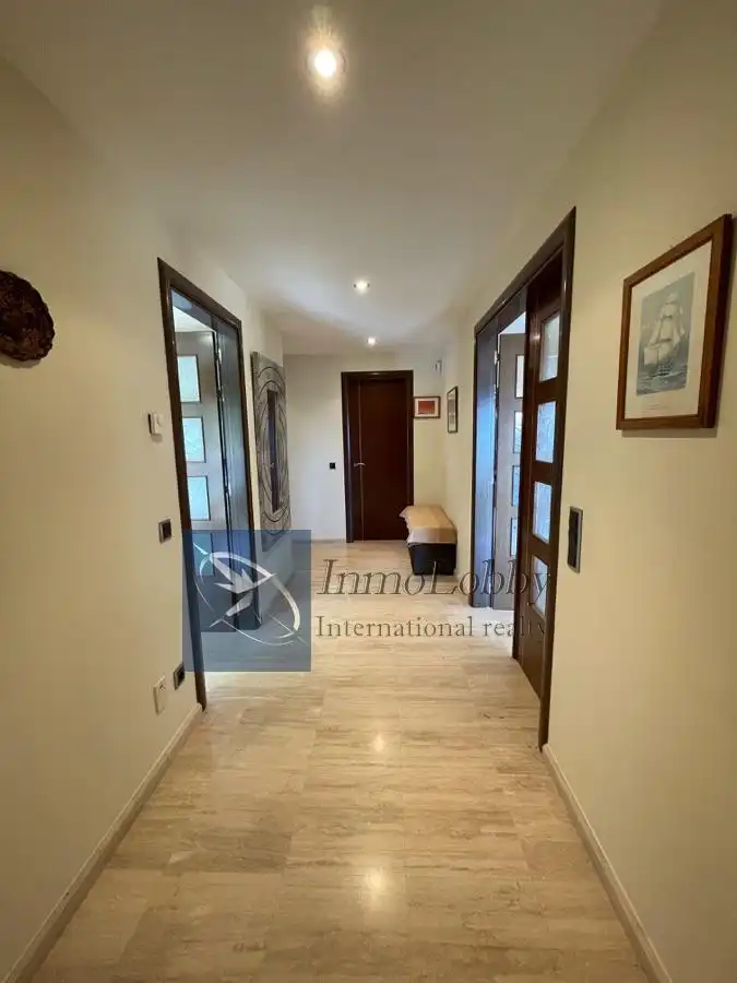 Casa amb terrassa en venda a Carrer Guineu, imagen 16