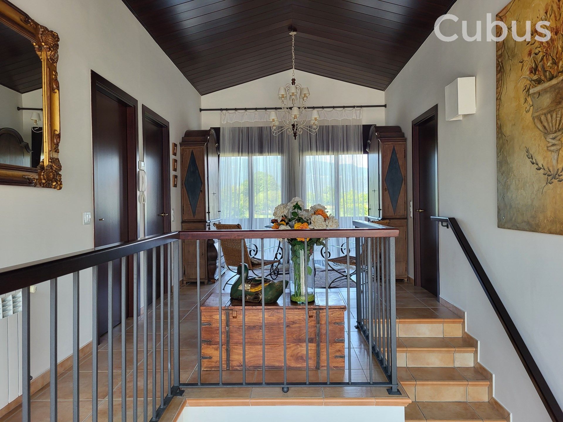 Comedor de Casa o chalet en venta en La Vall d'en Bas con Calefacción, Terraza y Trastero