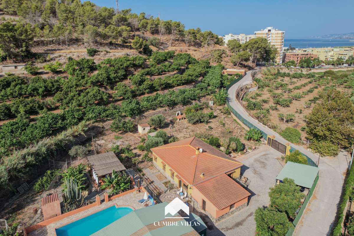 Außenansicht von Country house zum verkauf in Torrenueva Costa mit Privatgarten, Terrasse und Abstellraum
