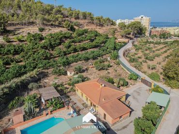 Landhaus mit Garten zum Verkauf in Torrenueva Costa
