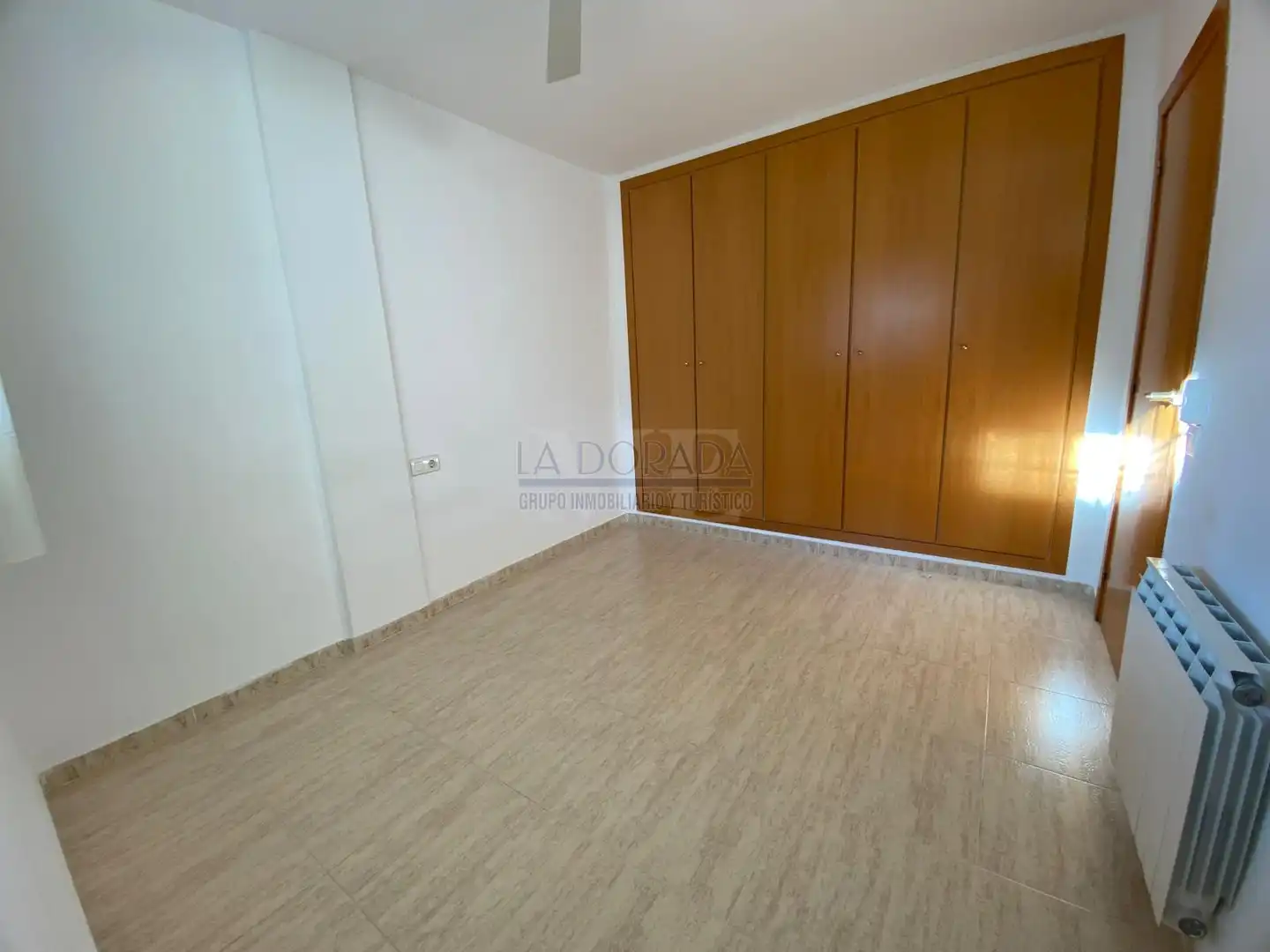 Habitación de Casa adosada en venta en Cambrils con Aire acondicionado, Calefacción y Jardín privado