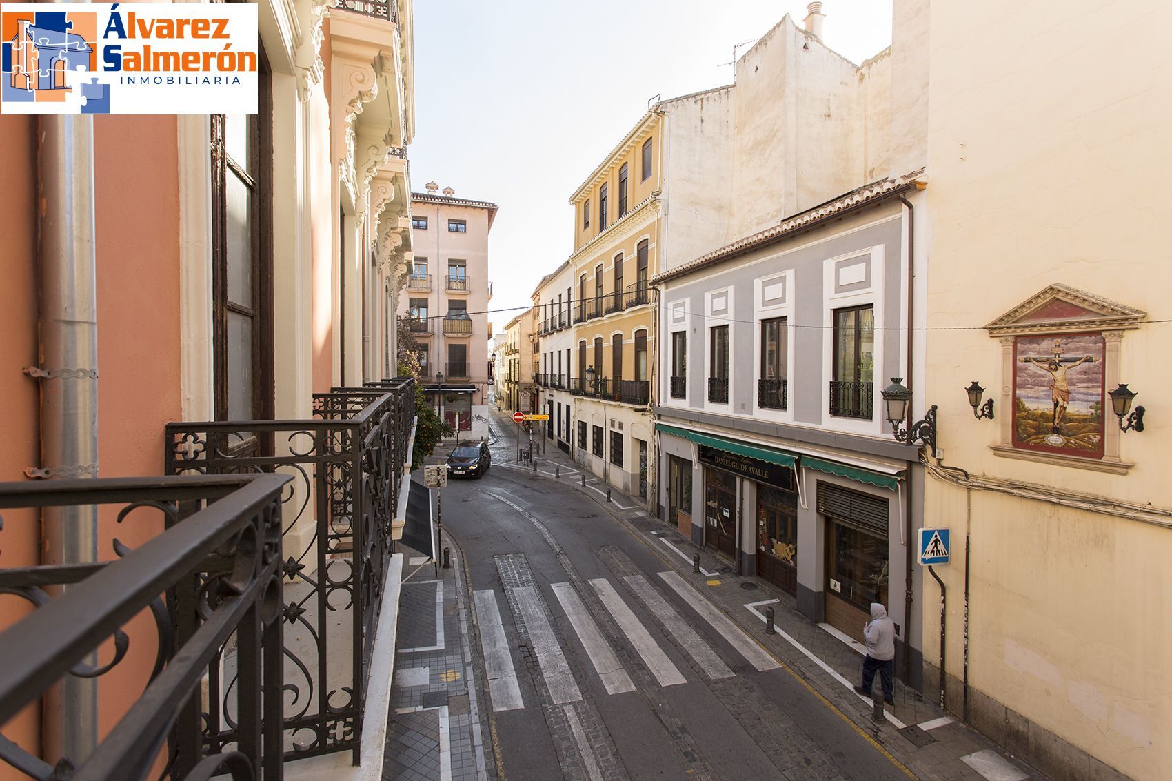 Exterior view of Flat for sale in  Granada Capital