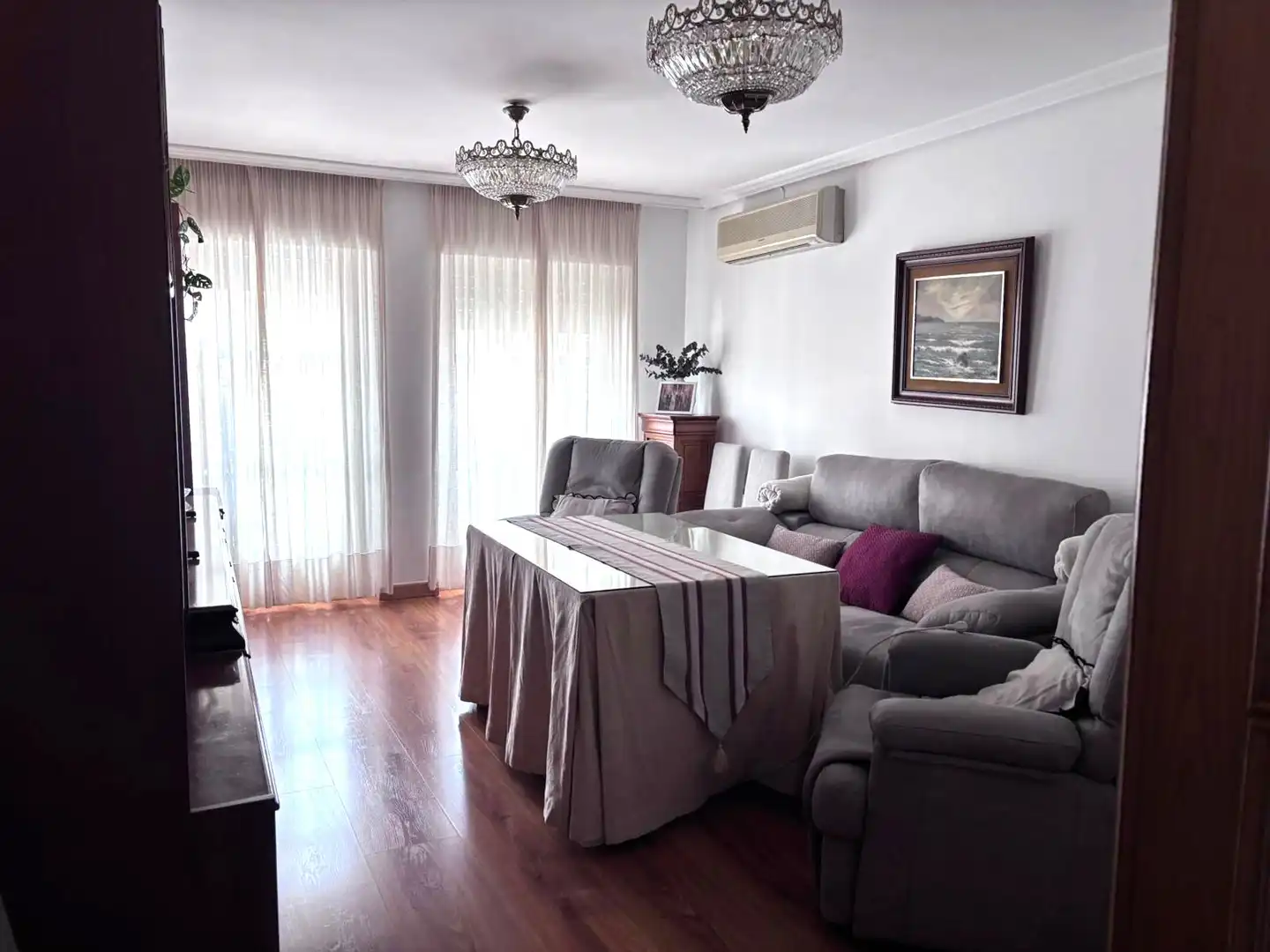 Living room of Flat for sale in Badajoz  with Air Conditioner, Heating and Parquet flooring