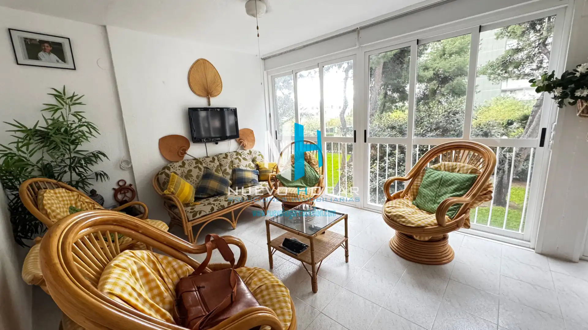 Sala de estar de Apartamento en venta en Benicasim / Benicàssim con Terraza, Amueblado y Lavadora