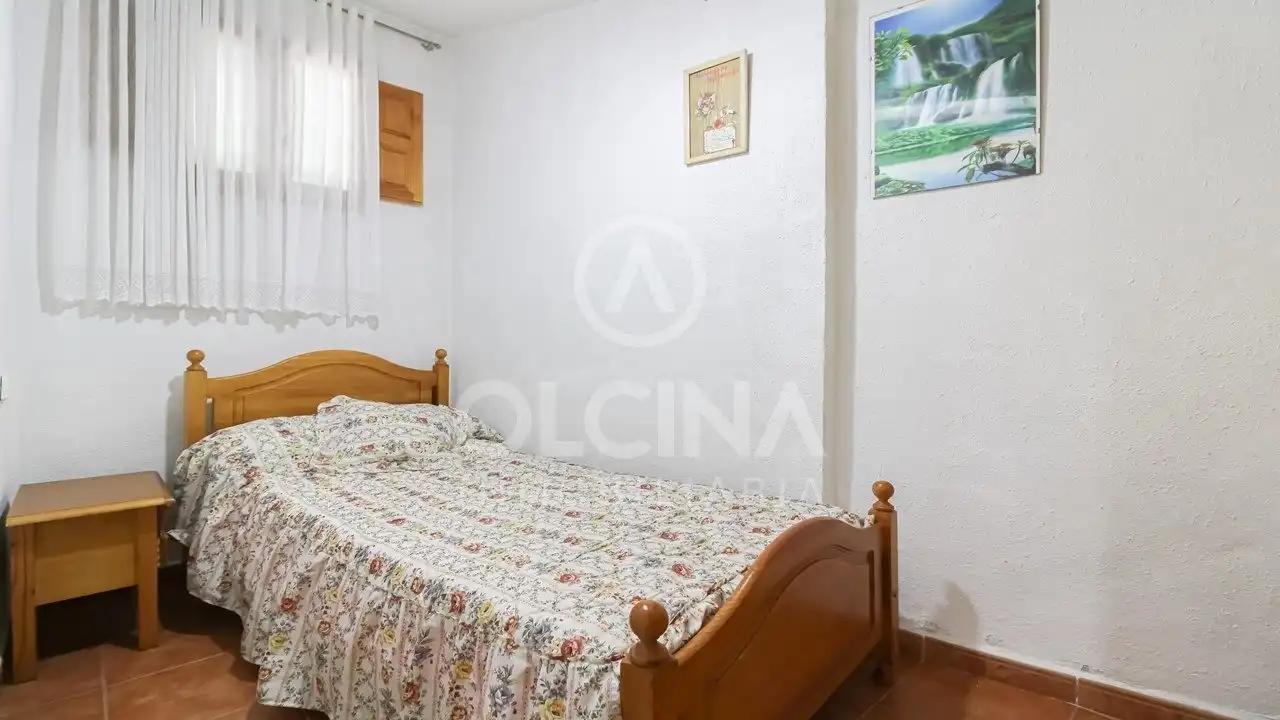 Habitación de Finca rústica en venta en Onil con Aire acondicionado y Terraza